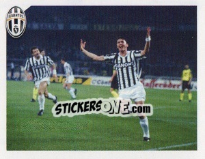Sticker 1993 - Vittoria in Coppa Uefa - 1 - Juventus 2011-2012 n. 36 - Footprint
