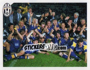 Sticker 1995 - Vittoria in Coppa Italia - Juventus 2011-2012 - Footprint