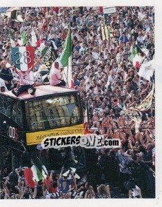 Sticker La Parata per il 28-e Scudetto - Juventus 2011-2012 - Footprint