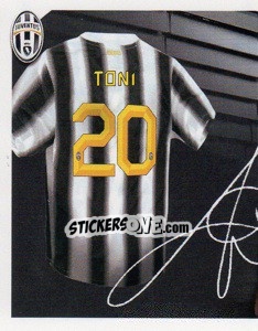 Figurina 20 - Luca Toni Autografo - Juventus 2011-2012 - Footprint