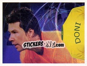 Sticker Doni (Camiseta) - Estrelas da Seleção o Brasil na Copa do Mundo de 2010 n. 77 - Panini