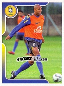 Sticker Luisão no treinamento - Estrelas da Seleção o Brasil na Copa do Mundo de 2010 - Panini