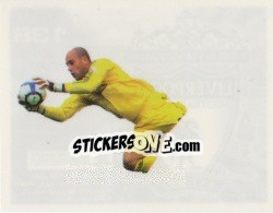 Sticker Pepe Reina in action - Liverpool FC 2009-2010 n. 138 - Panini