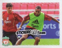 Cromo Nabil El Zhar in training - Liverpool FC 2009-2010 - Panini