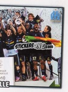 Sticker Olympique de Marseille (Le Champion de Ligue 1) - FOOT 2009-2010 - Panini