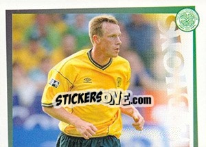 Sticker Joos Valgaeren in action - Celtic FC 2000-2001 - Panini