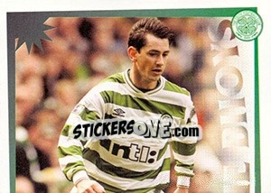 Cromo Jackie McNamara in action - Celtic FC 2000-2001 - Panini