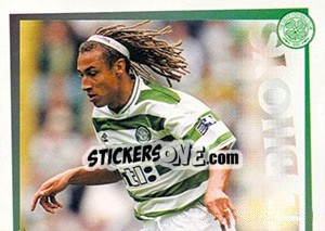 Sticker Henrik Larsson in action - Celtic FC 2000-2001 n. 77 - Panini
