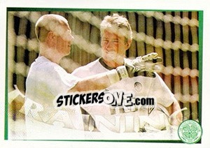 Sticker Net Gains... (Jonathan Gould / Terry Gennoe) - Celtic FC 2000-2001 n. 99 - Panini