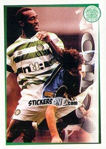 Sticker Olivier's Army... (Olivier Tebily vs. Gabby Amato (Rangers)) - Celtic FC 2000-2001 - Panini