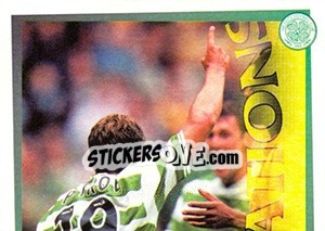 Sticker Stan and Deliver... (Stiliyan Petrov) - Celtic FC 2000-2001 - Panini