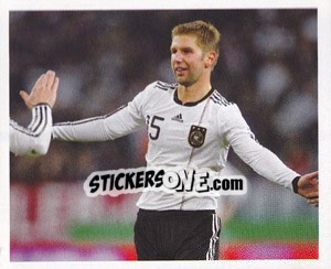 Sticker Spielszene - Thomas Hitzlsperger - Deutsche Nationalmannschaft 2010 n. 16 - Panini
