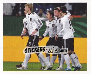 Figurina Spielszene - Deutsche Nationalmannschaft 2010 n. 25 - Panini
