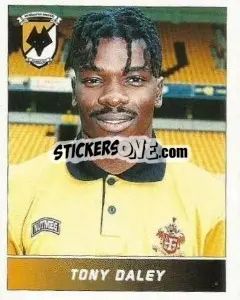 Cromo Tony Daley - Football League 95 - Panini