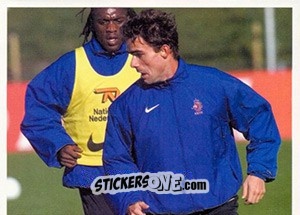 Sticker Marc Overmars in training - Oranje Kampioen! n. 70 - Panini