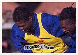 Sticker Patrick Kluivert in training - Oranje Kampioen! n. 82 - Panini