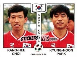 Sticker Kang-Hee Choi / Kyung-Hoon Park - FIFA World Cup Italia 1990 n. 318 - Panini