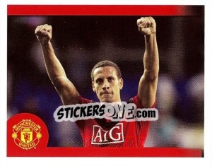 Sticker Rio Ferdinand in celebration