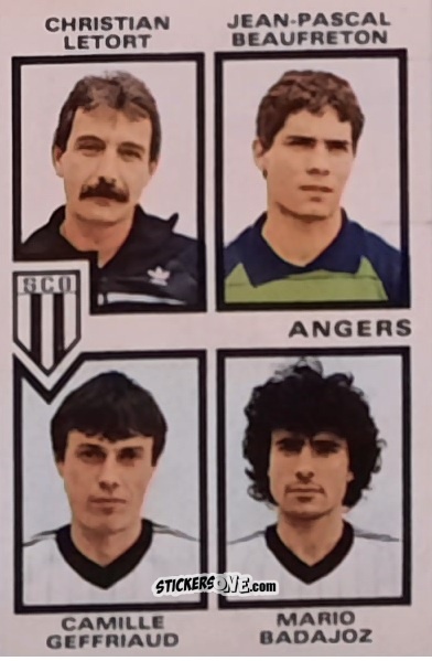 Figurina Christian Letort / Jean-Pascal Beaufreton / Camille Geffriaud / Mario Badajoz - Football France 1984-1985 n. 358 - Panini