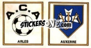 Cromo Badge Arles - Auxerre - Football France 1976-1977 - Panini