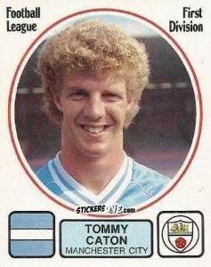 Cromo Tommy Caton - UK Football 1981-1982 n. 141 - Panini