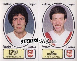 Figurina Tommy Walker / Ian Gordon - UK Football 1981-1982 - Panini