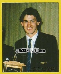 Cromo Tony Adams - UK Football 1987-1988 - Panini