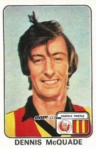 Sticker Dennis McQuade - UK Football 1978-1979 n. 553 - Panini