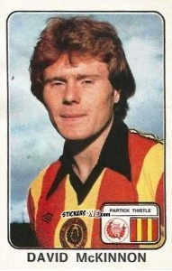 Sticker David McKinnon - UK Football 1978-1979 n. 555 - Panini