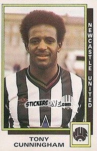 Sticker Tony Cunningham - UK Football 1985-1986 - Panini
