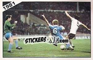 Sticker Ricardo Villa and Joe Corrigan - UK Football 1985-1986 n. 397 - Panini