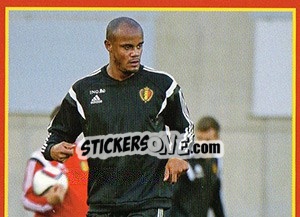 Sticker Vincent Kompany 3 - Belgian Red Devils 2016 #Tousenfrance n. 94 - Panini