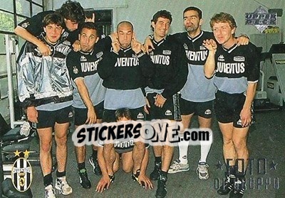 Sticker Foto Di Gruppo - Juventus FC Campione d'Italia 1994-1995 n. 23 - Upper Deck