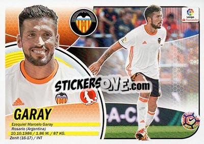Sticker 62. Ezequiel Garay (Valencia CF) - Liga Spagnola 2016-2017 n. 742 - Colecciones ESTE
