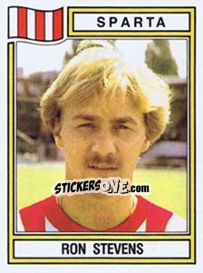 Sticker Ron Stevens - Voetbal 1982-1983 - Panini