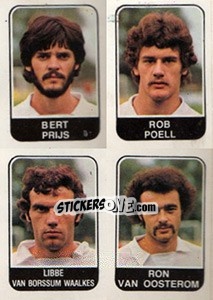 Sticker Bert Prijs / Rob Poell / Libbe van Bossum Waalkes / Ron van Oosterom - Voetbal 1978-1979 n. 379 - Panini