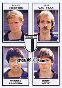 Sticker Ruud Schepers / Jan van Staa / Hannes Lalopua / Rudy Metz - Voetbal 1984-1985 n. 382 - Panini