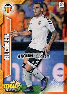 Sticker Alcácer - Liga 2016-2017. Megacracks - Panini